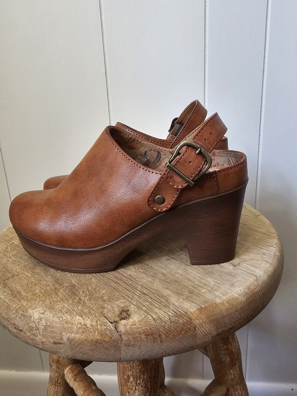NWT BOC Adel Tan Leather Platform Clog Heels with Buckle Strap